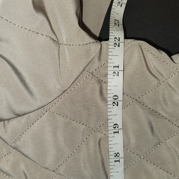 CROFT & BARROW WOMENS QUILTED JACKET SIZE L TAUPE COLOR - Picture 12 of 14